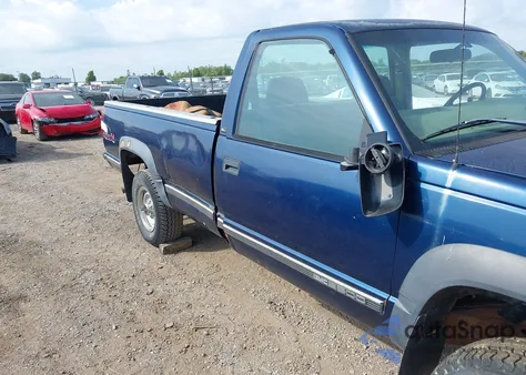 1998 GMC Sierra 2500 Hd Sl из США, поврежденный, VIN 1GTGK24R1WZ549904